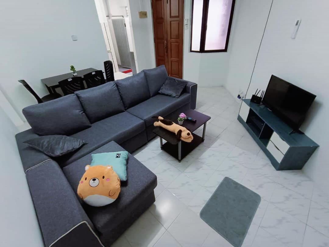 Jo-Rumah 3 Bedroom Apartment Jelutong Georgetown Penang Free Wifi Exterior foto